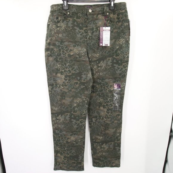 Gloria Vanderbilt Green Camouflage Pants Slimming Stretch Jeans Size 16 NWT - Picture 1 of 12